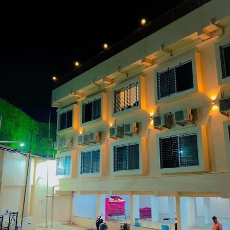 Hotel Mayur Residency Ellora Екстер'єр фото