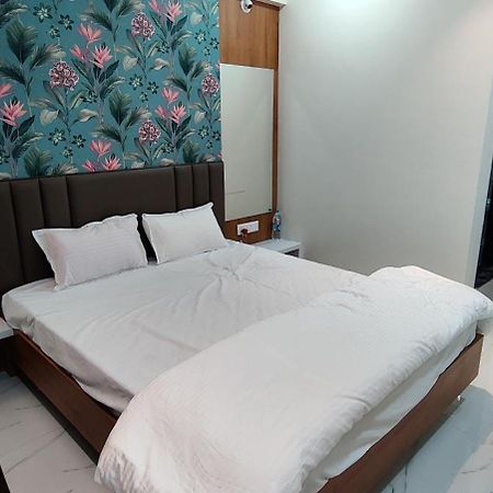 Hotel Mayur Residency Ellora Екстер'єр фото